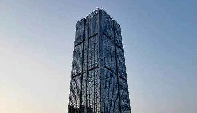 办公电子套装设备稳定性：集中采购与分散采购的取舍